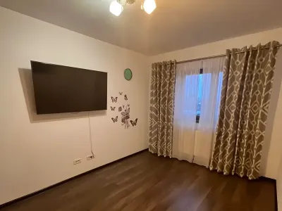 Apartament de vanzare-cumparare Sector 4 Bucuresti living tv